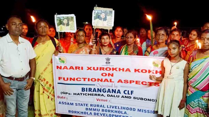 Women Protest in Assam Tea Garden for Kolkata Murder